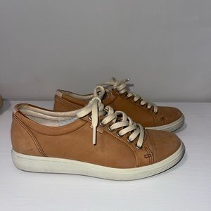 Ecco size 5 womens